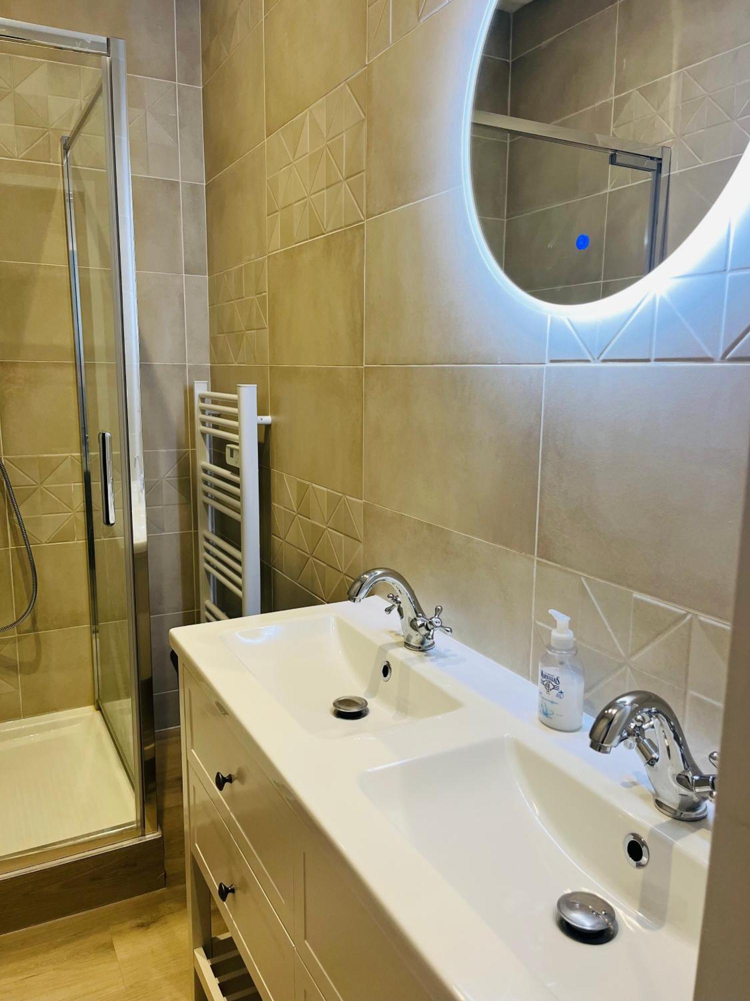 Logements 6 Pers A 15 Minutes D Angers Corné Екстериор снимка